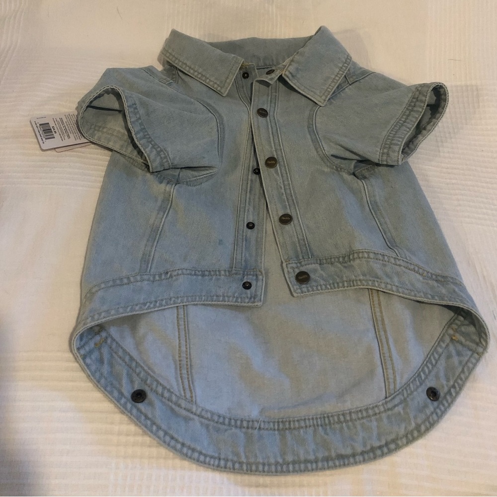 Petco Reddy denim jacket, NWT, L/XXL?